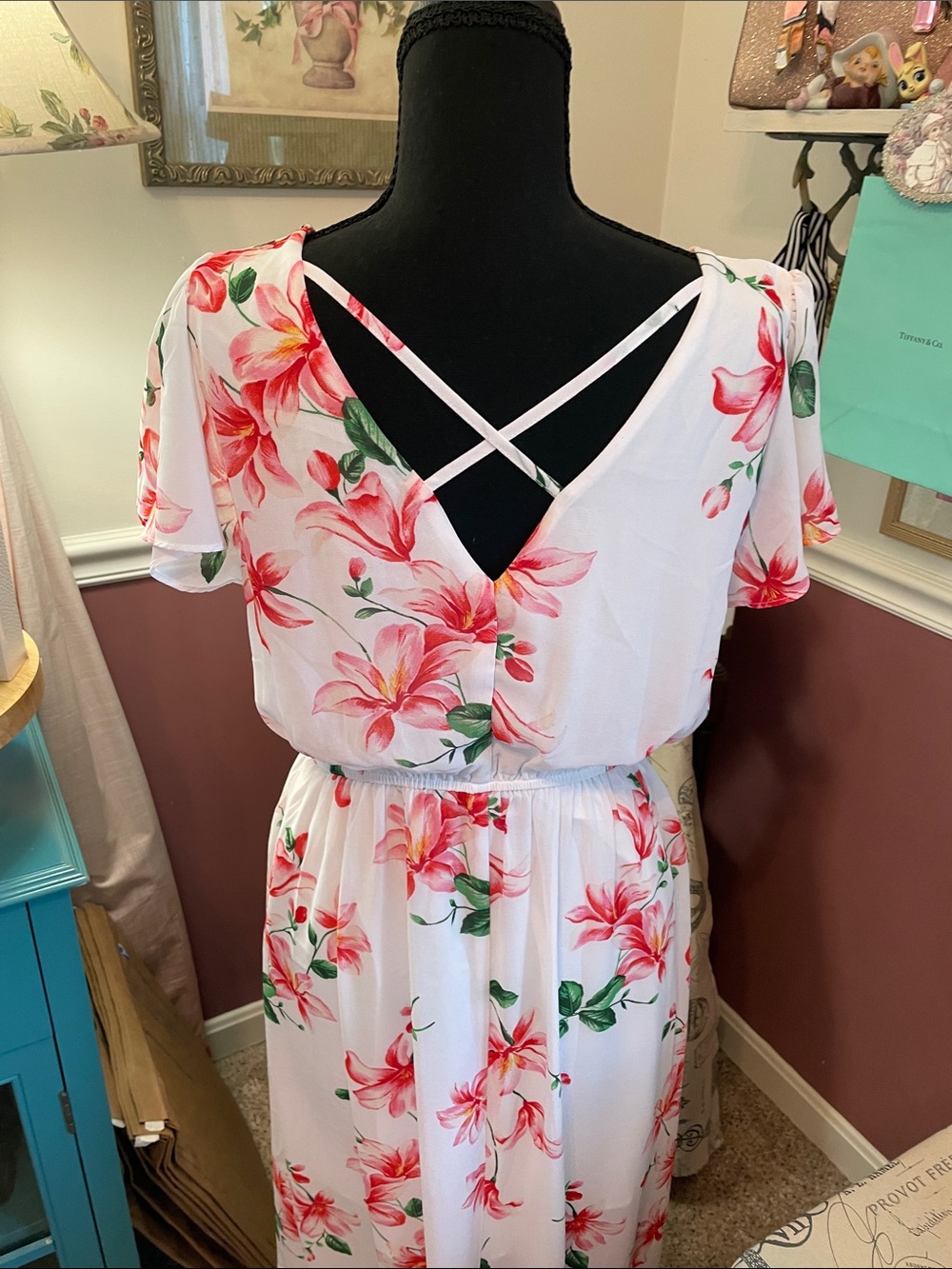 June & Ivy  Floral Wrap Midi Dress in Pink and White - Picture 9 of 11